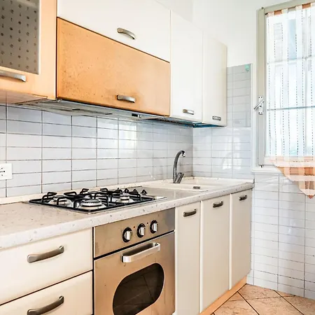 דירה Charming With Garden And Pool *