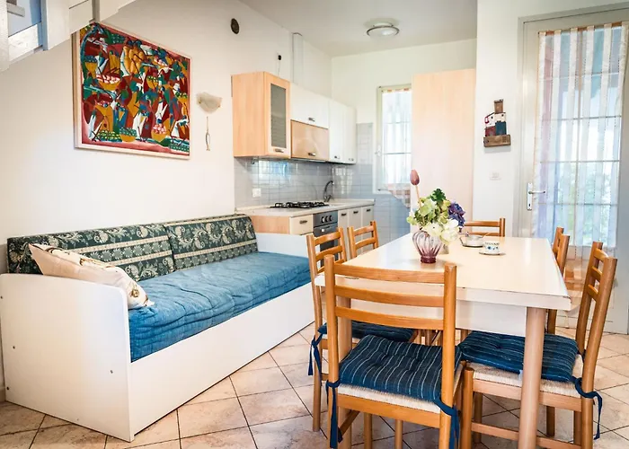 Charming With Garden And Pool