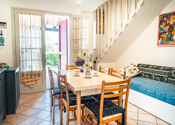 Charming With Garden And Pool Lejlighed Bibione